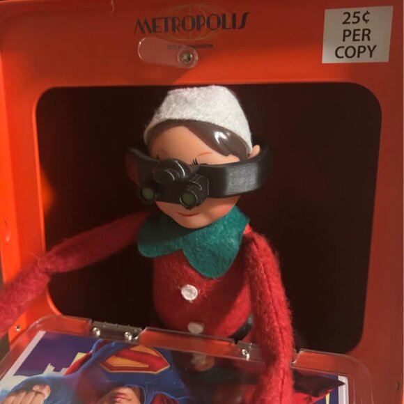 Elf on the shelf, spy accessories - Picture 2 of 6